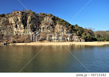 安東・河回マウルの傍らを流れる洛東江 【韓国・安東】 安東・河回マウルの傍らを流れる洛東江 【韓国・安東】 49713382