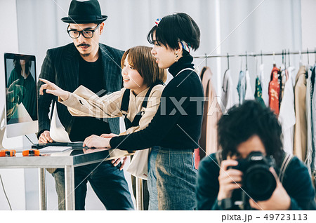 クリエイティブ　撮影風景 49723113