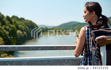 女性 北海道 旅行 女性 北海道 旅行 49725250