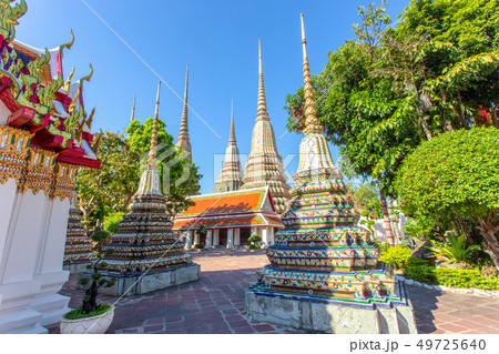Wat Pho 49725640