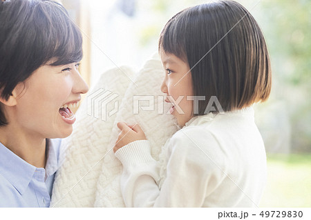 親子 ライフスタイル 家事 親子 ライフスタイル 家事 49729830