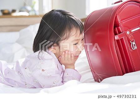 子供 女の子 入学 子供 女の子 入学 49730231