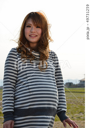 妊婦 49731259