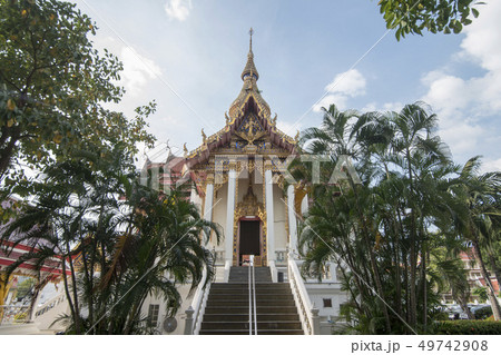 THAILAND PATTAYA WAT PHRA YAI BUDDHA HILL 49742908