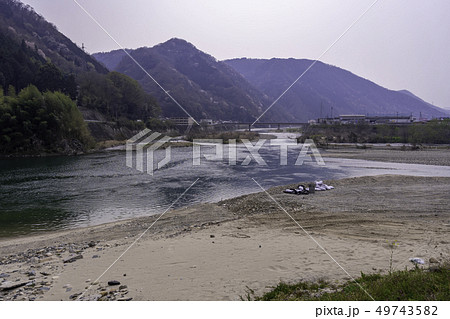 岡山県高梁市　阿井の渡し　高梁川と成羽川の合流点 49743582