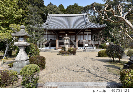 観音寺　本堂 49755421