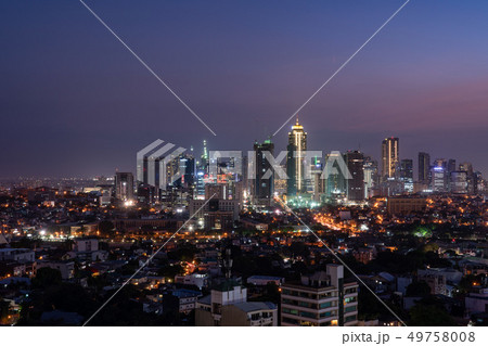 フィリピン・マニラ BGC 都市風景 夜景 フィリピン・マニラ BGC 都市風景 夜景 49758008