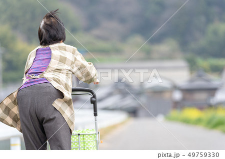 セカンドライフ　老後 49759330