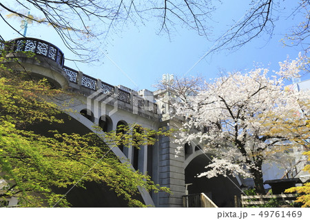 音無親水公園からみる音無橋（おとなしばし）　東京都北区 49761469
