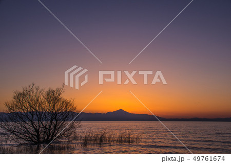 琵琶湖の日の出 琵琶湖の日の出 49761674
