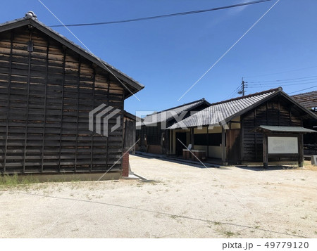 長屋 49779120