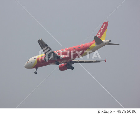 Airbus A320-200 of  Vietjet airline. 49786086