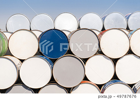 Metal Oil barrels 49787676