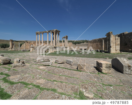 チュニジア・ドゥッガ遺跡 / Roman Ruins of Dougga, Tunisia チュニジア・ドゥッガ遺跡 / Roman Ruins of Dougga, Tunisia 49787885