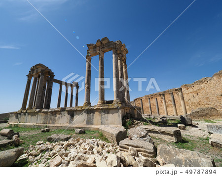 チュニジア・ドゥッガ遺跡 / Roman Ruins of Dougga, Tunisia 49787894