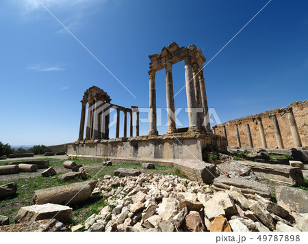 チュニジア・ドゥッガ遺跡 / Roman Ruins of Dougga, Tunisia チュニジア・ドゥッガ遺跡 / Roman Ruins of Dougga, Tunisia 49787898