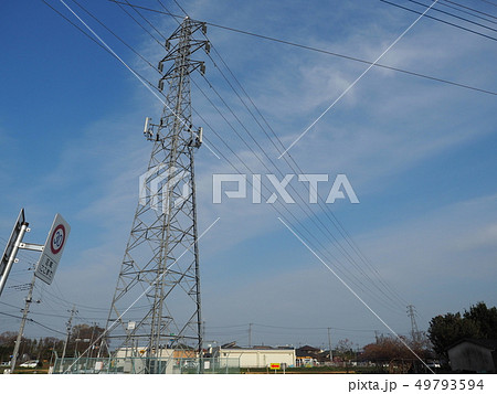高圧送電用の四角鉄塔 49793594