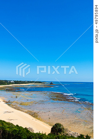 奄美大島の景色(明神崎) 鹿児島県奄美市笠利町大字用安 奄美大島の景色(明神崎) 鹿児島県奄美市笠利町大字用安 49795894
