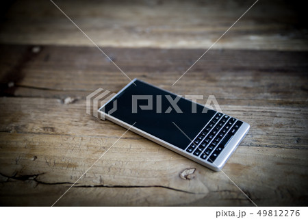 携帯電話 携帯 ケータイ 49812276