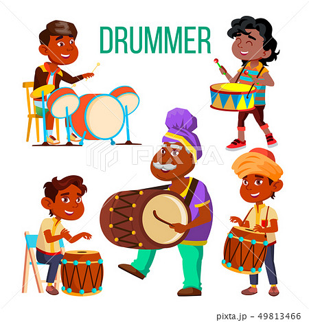 Drummers Using Ethnic Percussion Vector のイラスト素材