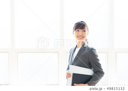 キャリアウーマンイメージ キャリアウーマンイメージ 49815132