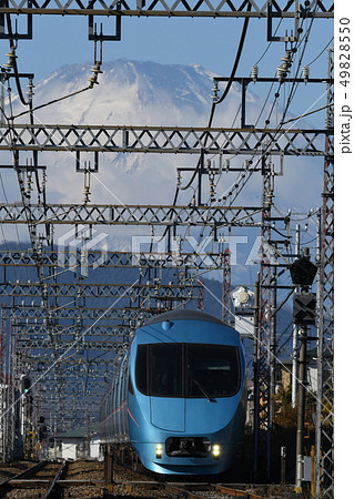 小田急ロマンスカーMSE富士山バック 49828550