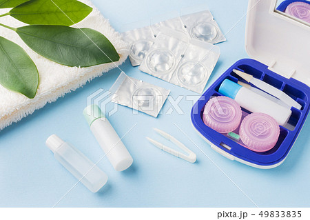Travel kit for contact lenses, tweezers Travel kit for contact lenses, tweezers 49833835
