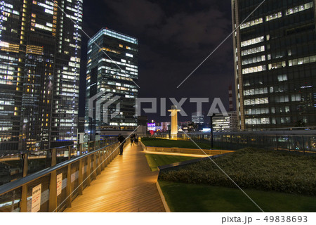 東京駅 東京駅前 街 49838693
