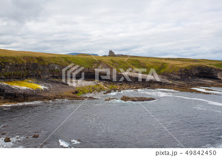 Classiebawn Castle (Mullaghmore Castle) 49842450