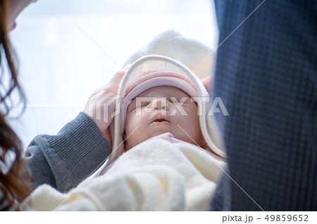 赤ちゃん 子育て 赤ちゃん 子育て 49859652