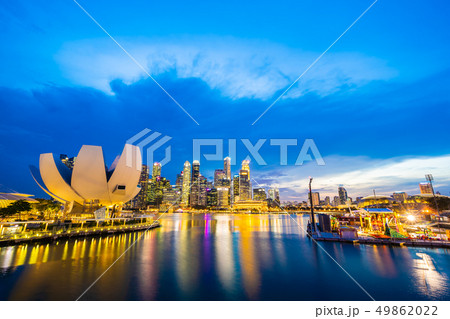 Beautiful architecture building skyscraper around marina bay in singapore city Beautiful architecture building skyscraper around marina bay in singapore city 49862022