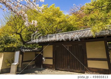 関口芭蕉庵の正門 49866813