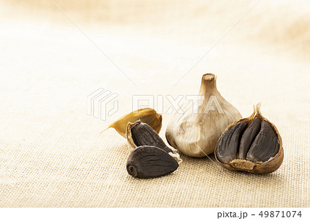 黒ニンニク 黒ニンニク 49871074