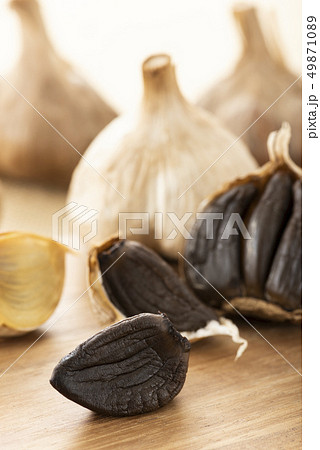 黒にんにく 黒にんにく 49871089