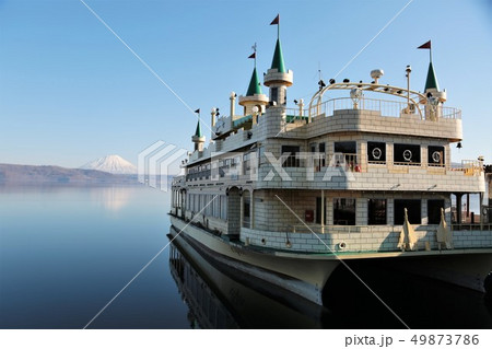 洞爺湖と洞爺湖観光船 洞爺湖と洞爺湖観光船 49873786