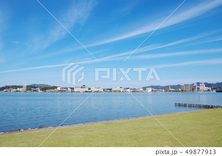 晴天の宍道湖 … 島根県 松江市 天候:晴れ 晴天の宍道湖 … 島根県 松江市 天候:晴れ 49877913