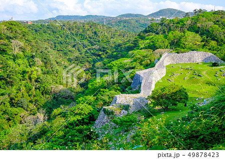 世界遺産・今帰仁城址（沖縄） 49878423