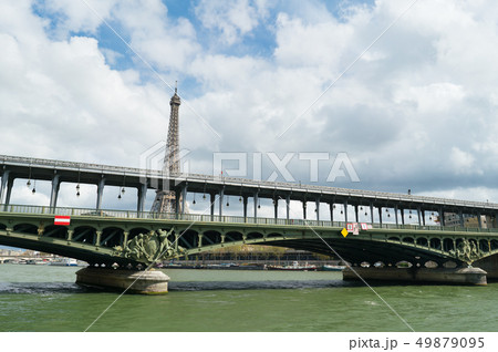 View of Eiffel tower and Bir Hakeim bridge in Paris 49879095