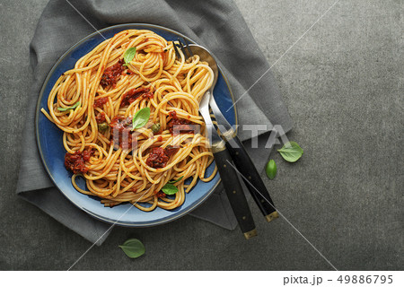 Spaghetti 49886795
