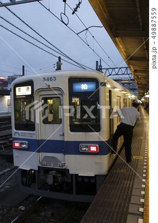 ［TD］東武野田線8000系（春日部駅） 49887559