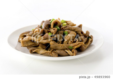 沖縄料理　豚中身イリチャー（豚中身の炒め物） 49893960