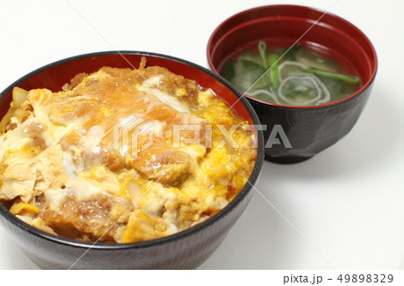 丼物、カツ丼、玉子料理、和食 49898329