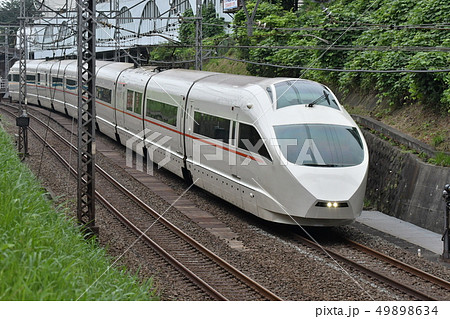 小田急ロマンスカーVSE50000形 小田急ロマンスカーVSE50000形 49898634