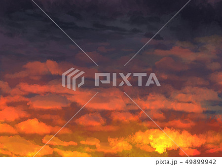 夕日色に染まった夕暮れの空のイラストのイラスト素材