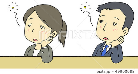 ぼーっとする男女 ぼーっとする男女 49900688