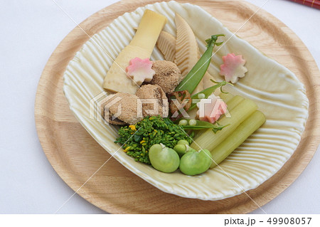 春野菜の炊き合わせ 春野菜の炊き合わせ 49908057