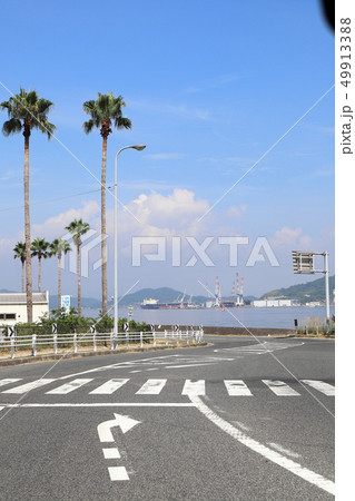 海岸沿い　道 49913388