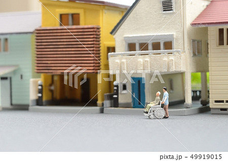 介護イメージ 49919015