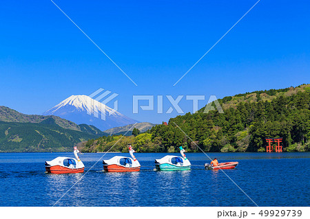 芦ノ湖からの富士山イメージ 49929739