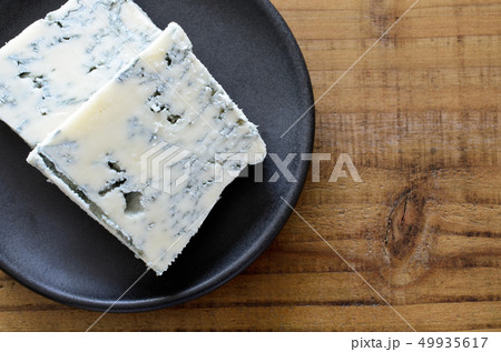 ゴルゴンゾーラチーズ ゴルゴンゾーラチーズ 49935617